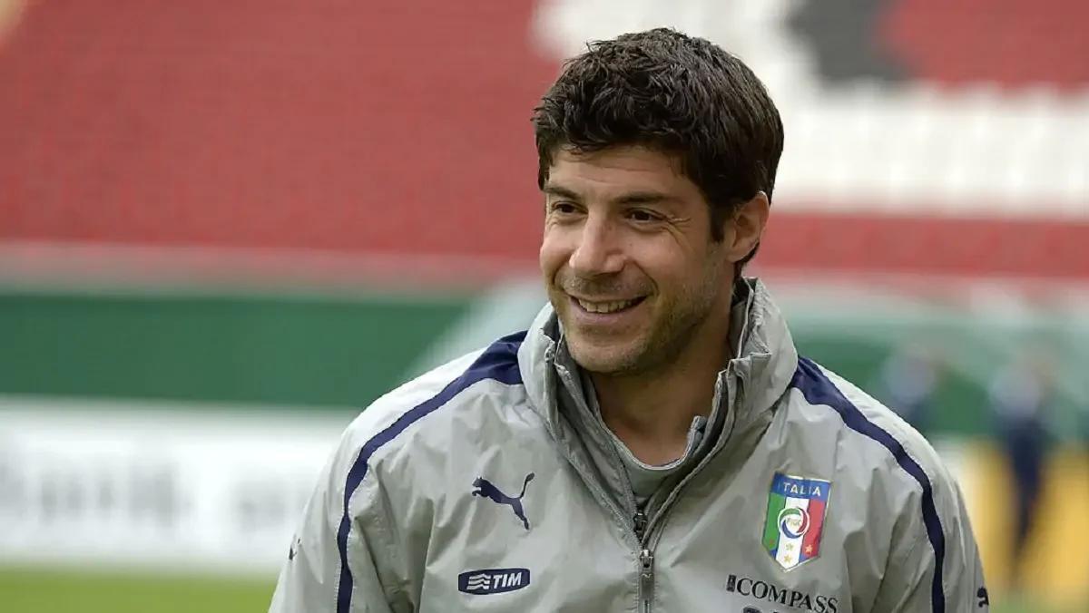 世界杯直播软件官网-詹尼凯达：尤文被罚降级后，皮耶罗说尤文不会变，级别不重要